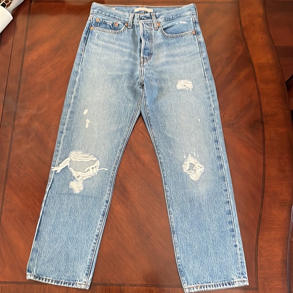 Levis premium wedgie straight ankle jeans size 27 - Picture 2 of 3